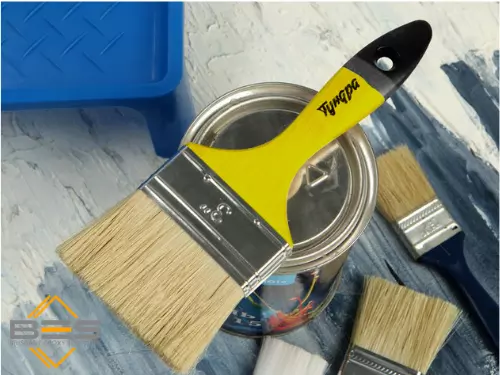 Yellow handle paint brush